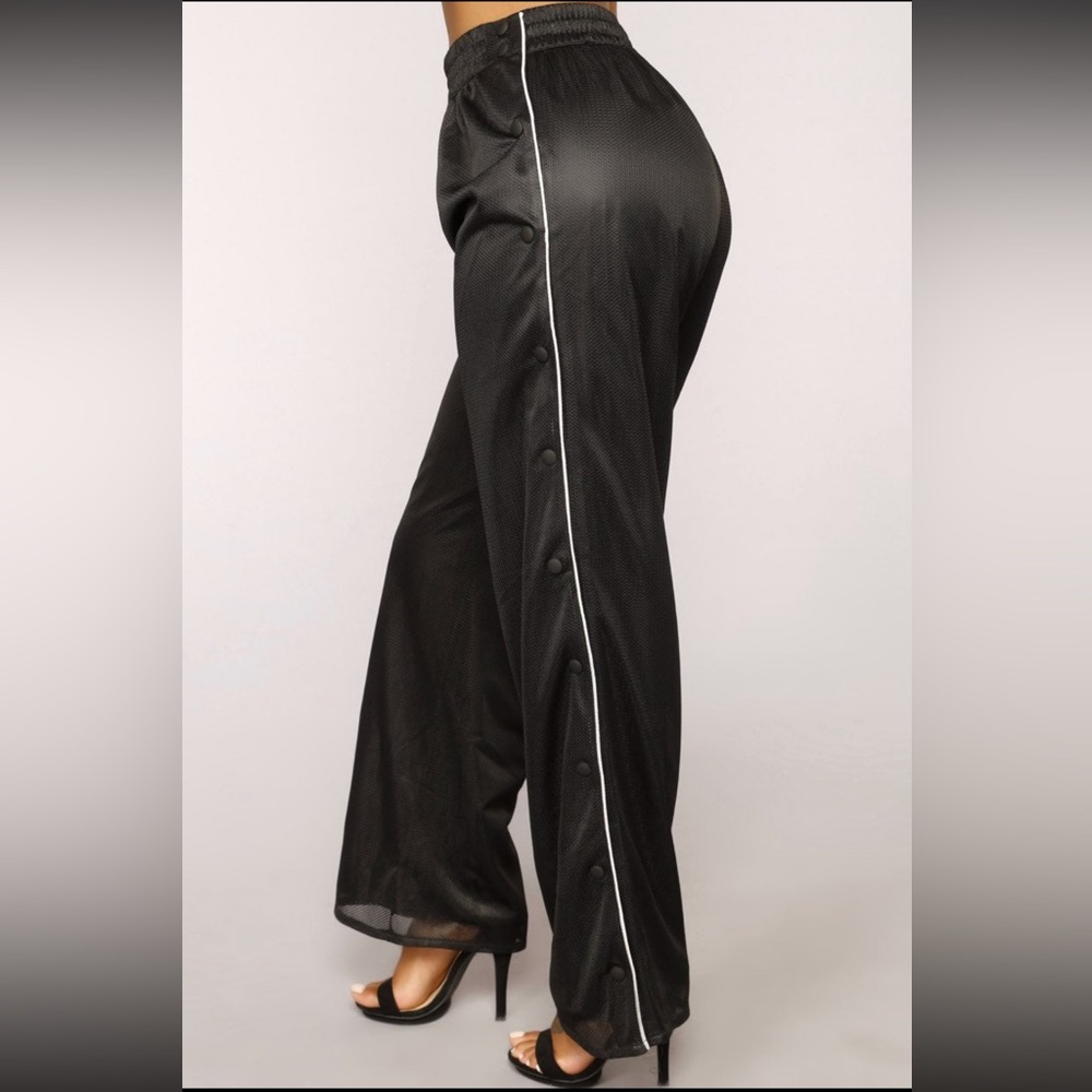 NWT Fashion Nova Pants
